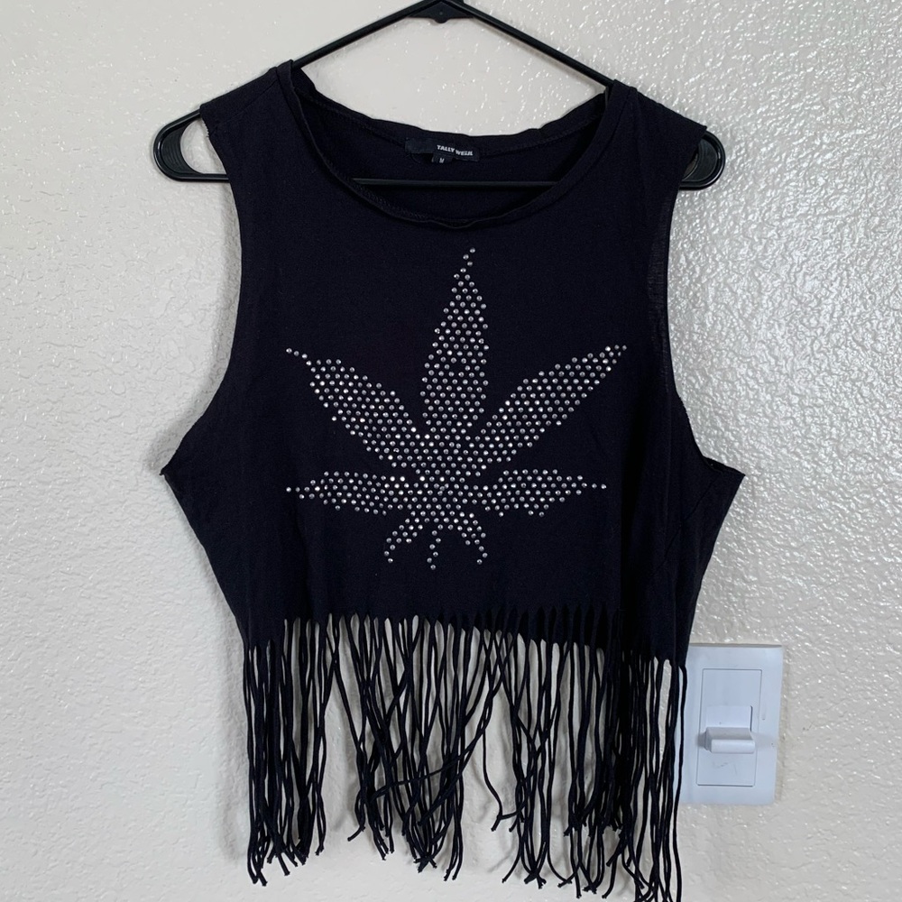 Black crop top